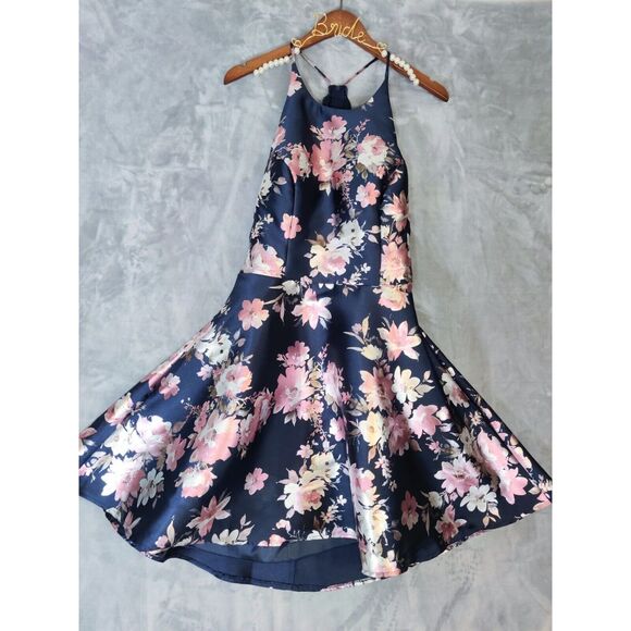 B. Smart Dresses & Skirts - Womens Juniors B. Smart Floral Fit & Flare Cocktail Dress w Pockets size 15 Navy